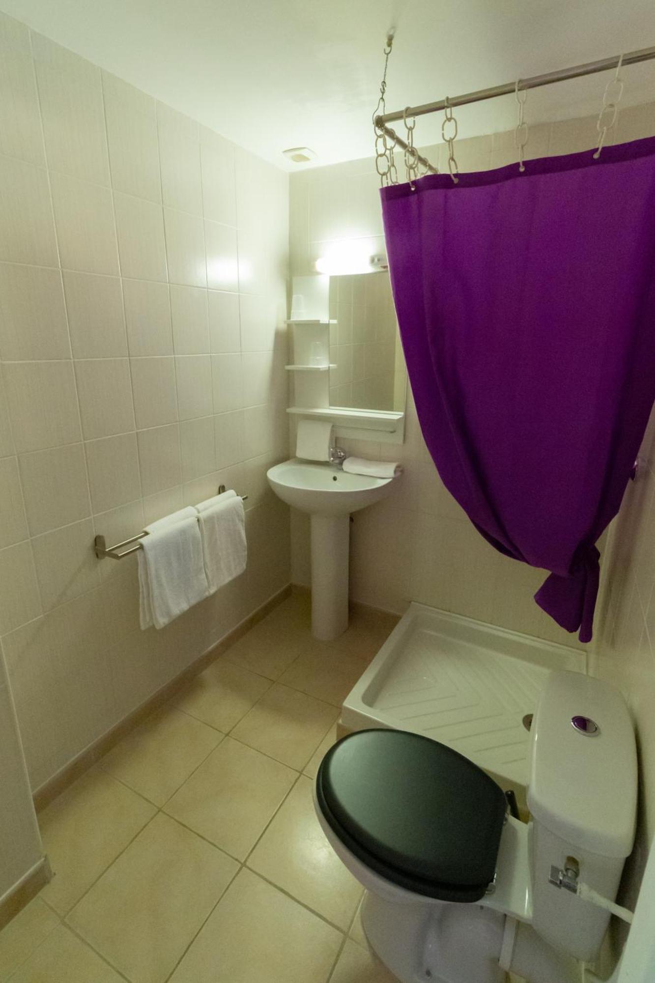 Hotel La Barguelonne Montcuq エクステリア 写真