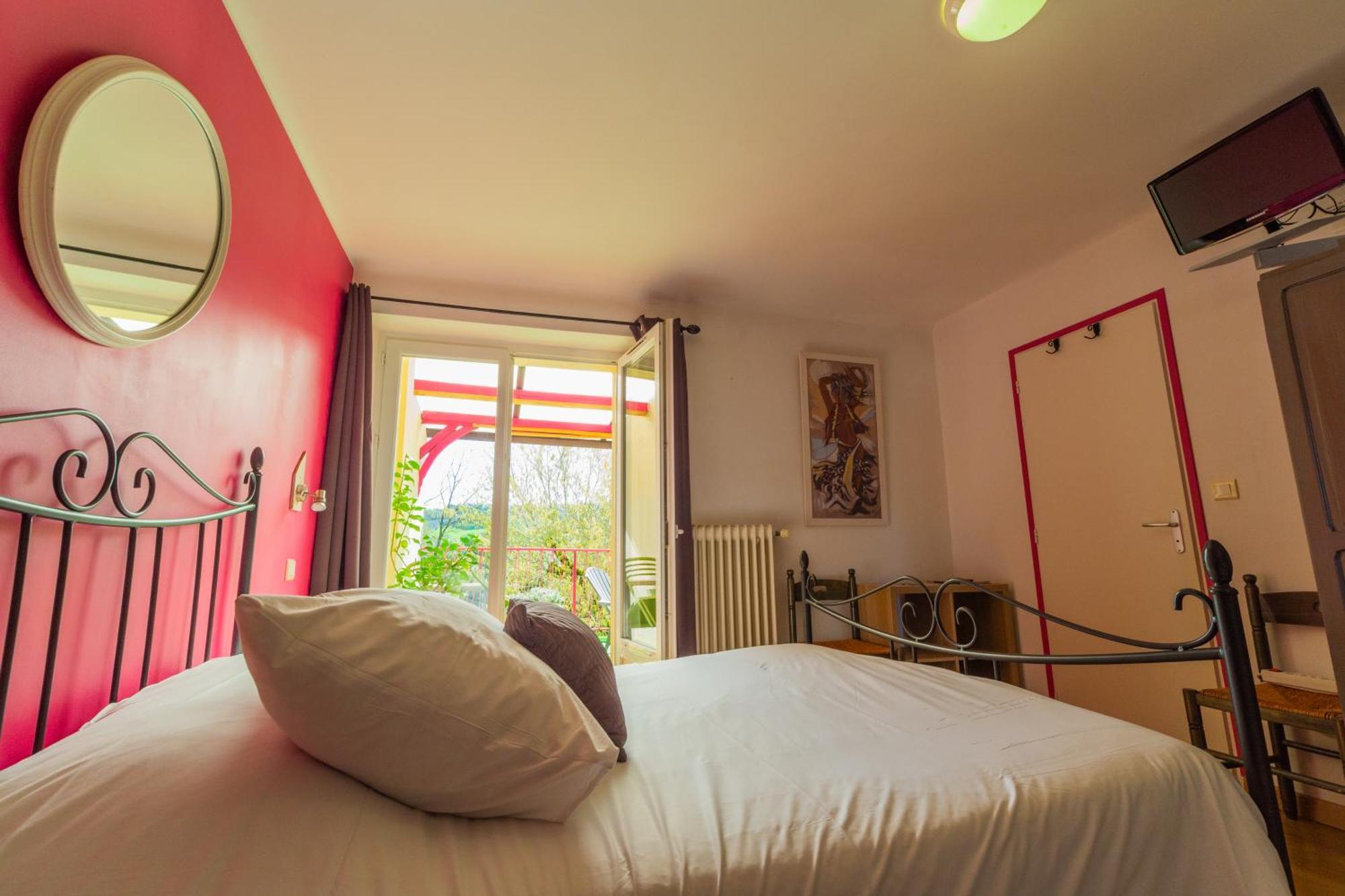 Hotel La Barguelonne Montcuq エクステリア 写真