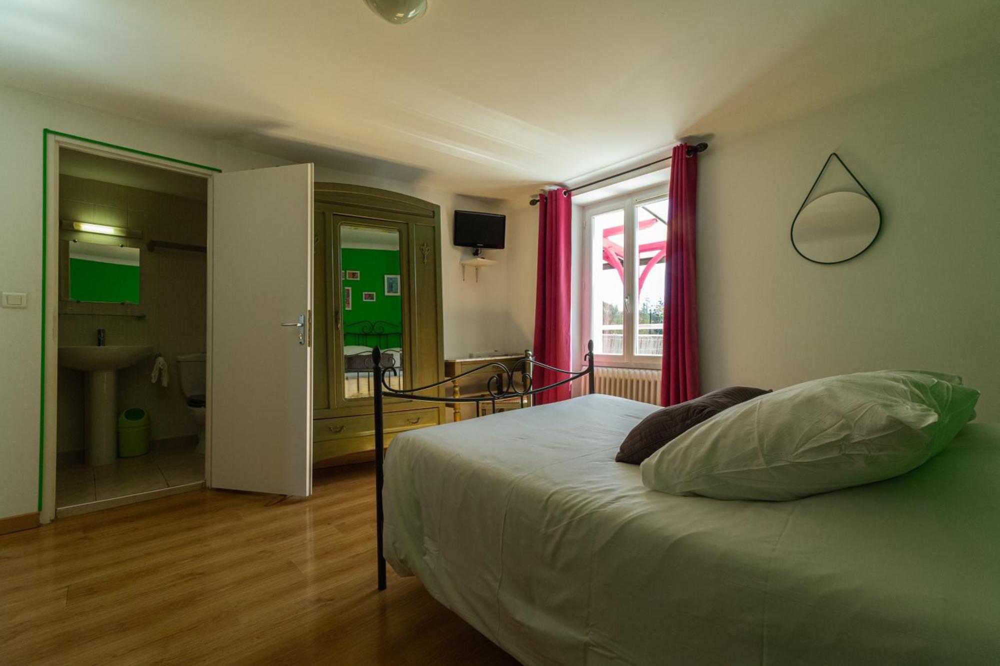 Hotel La Barguelonne Montcuq エクステリア 写真