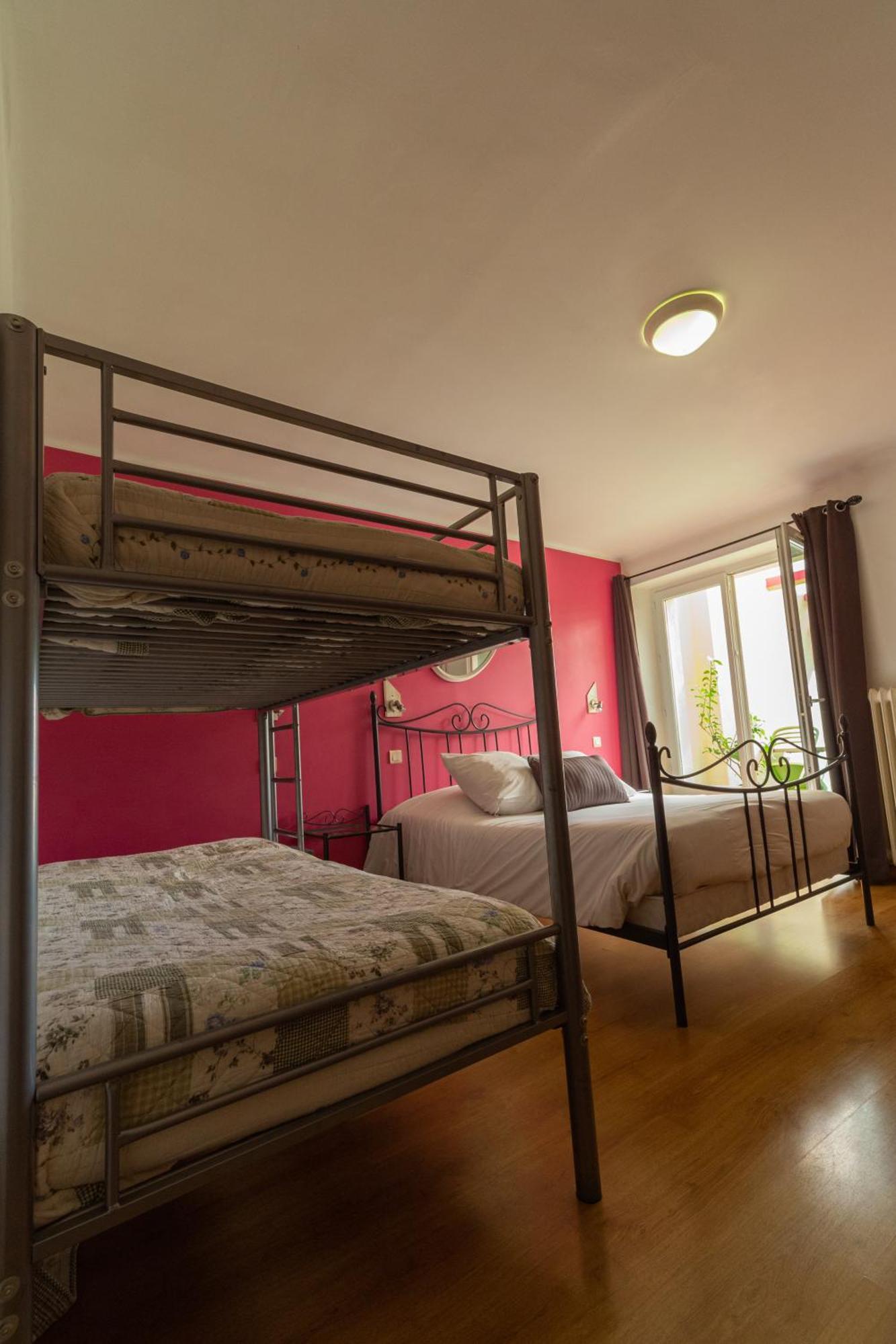 Hotel La Barguelonne Montcuq エクステリア 写真
