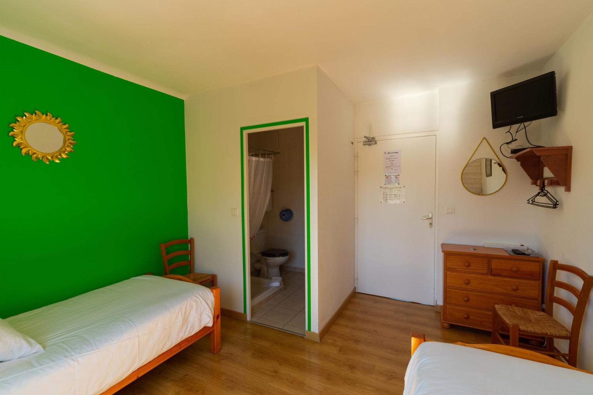 Hotel La Barguelonne Montcuq エクステリア 写真
